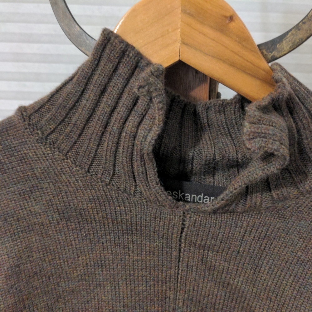 Eskandar Neiman Marcus 100% merino wool pullover sweater - Picture 5 of 7